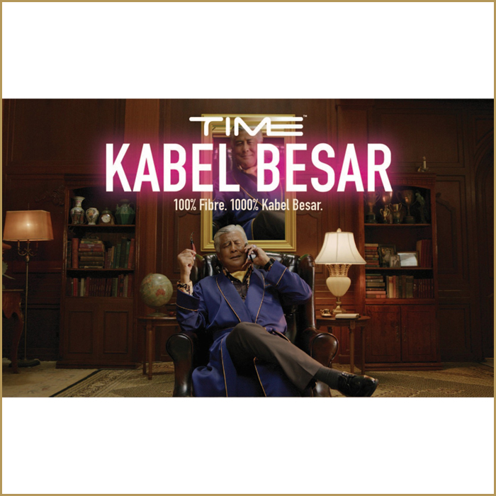 Time Disrupts With Kabel Besar
