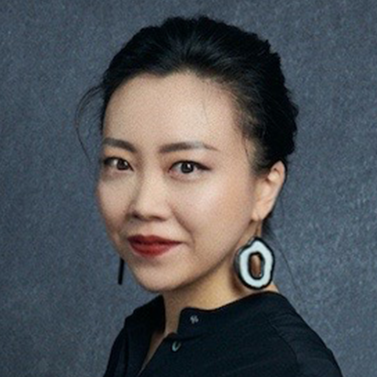 Suzzane Zhang